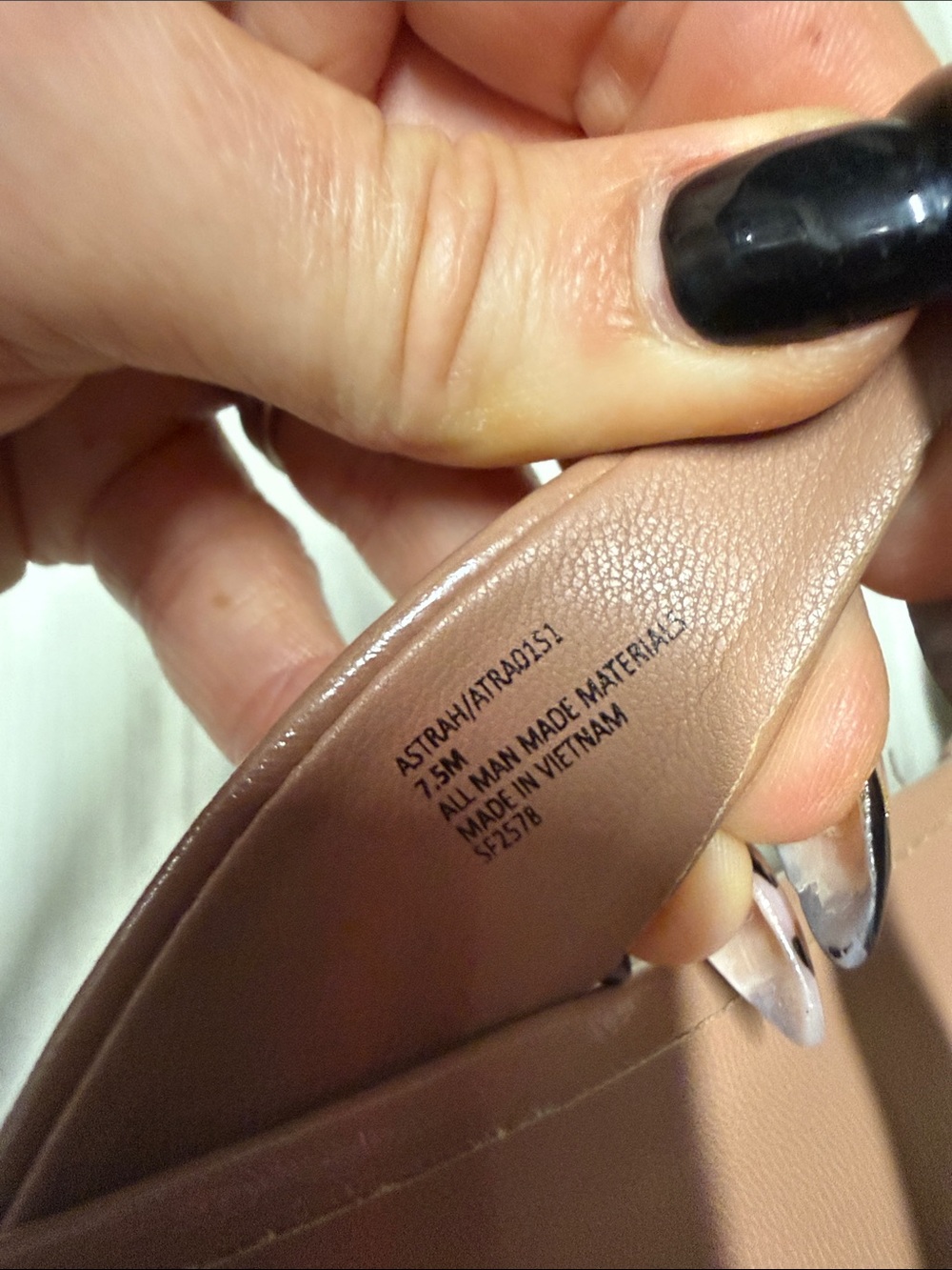 Steve Madden Tan Brown Two-Strap Square Toe Kitten Block Heel - Picture 4 of 4